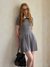 Contrast Collar Knit Pleated Dress - CHINASQUAD