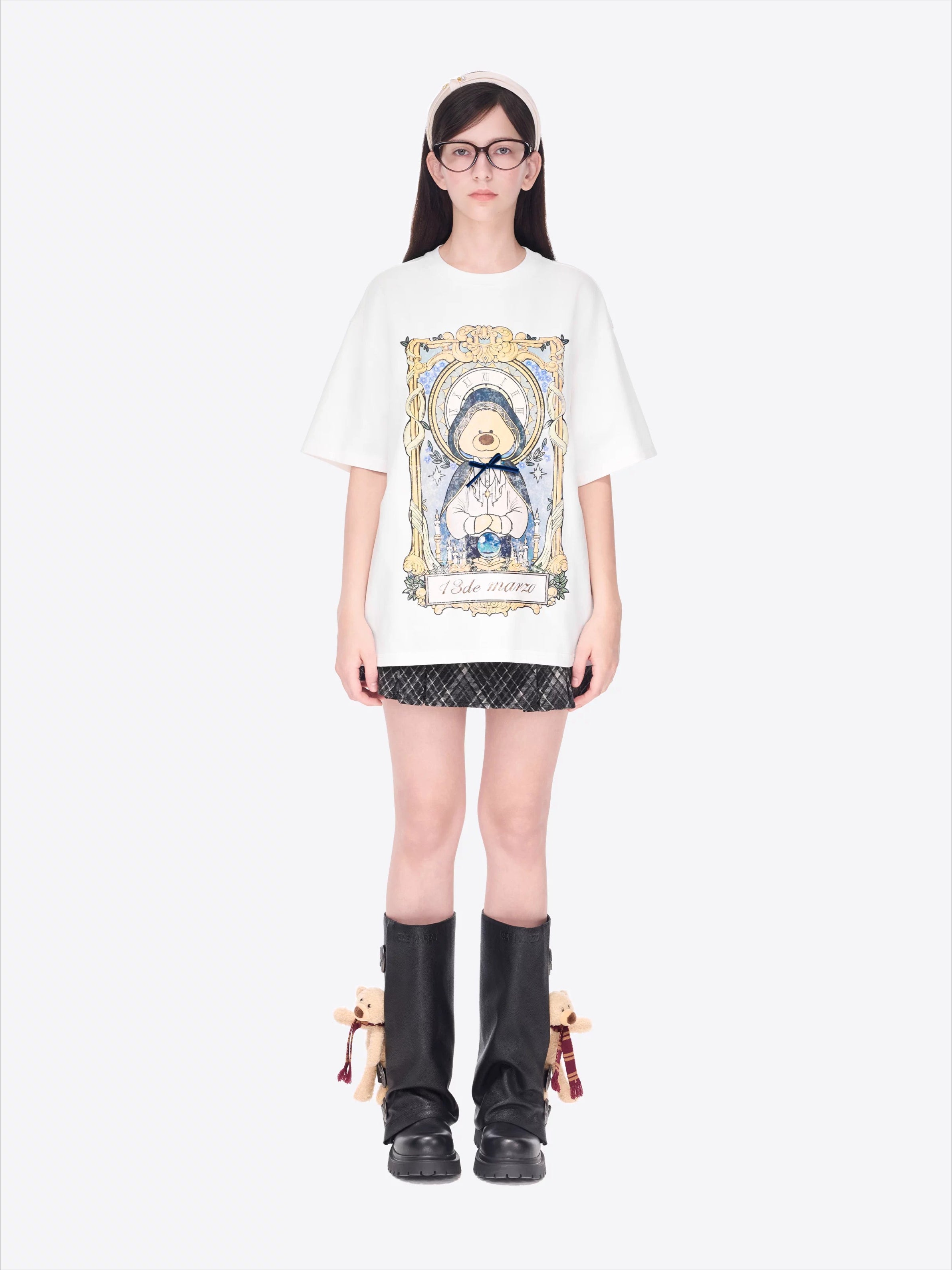 Tarot Bear Graphic Oversized T-Shirt