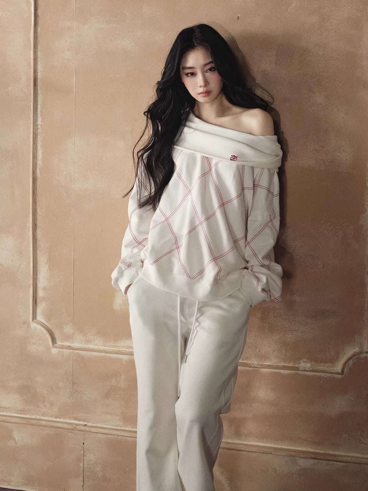 Off-Shoulder Sweatshirt & Flared Wide-Leg Sweatpants Set