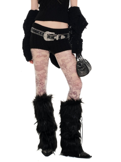 Black & White Knitted Slim-Fit Low-Waist Shorts - CHINASQUAD