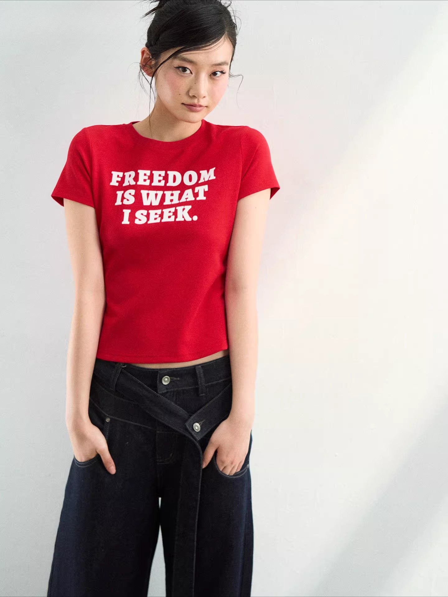 Slogan Graphic Red Cropped T-Shirt