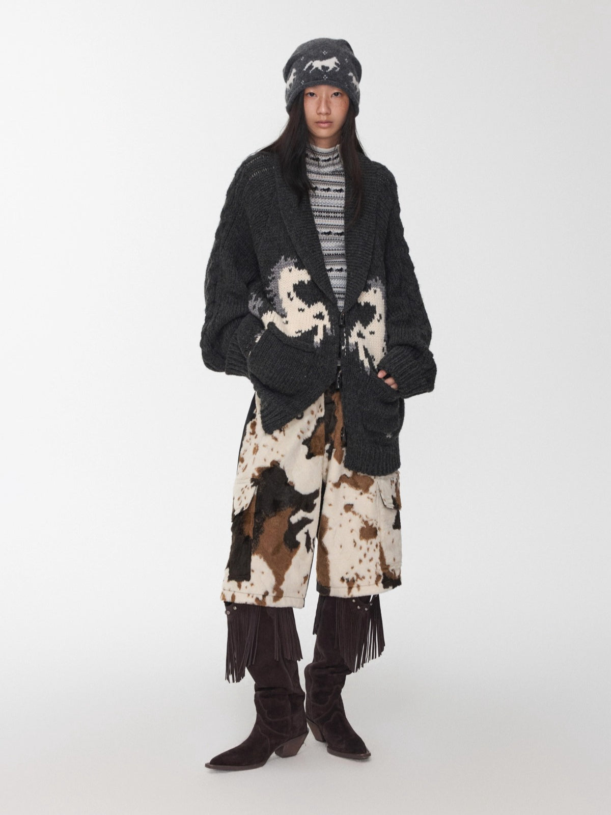 Pony Jacquard Horn-Button Chunky Cardigan