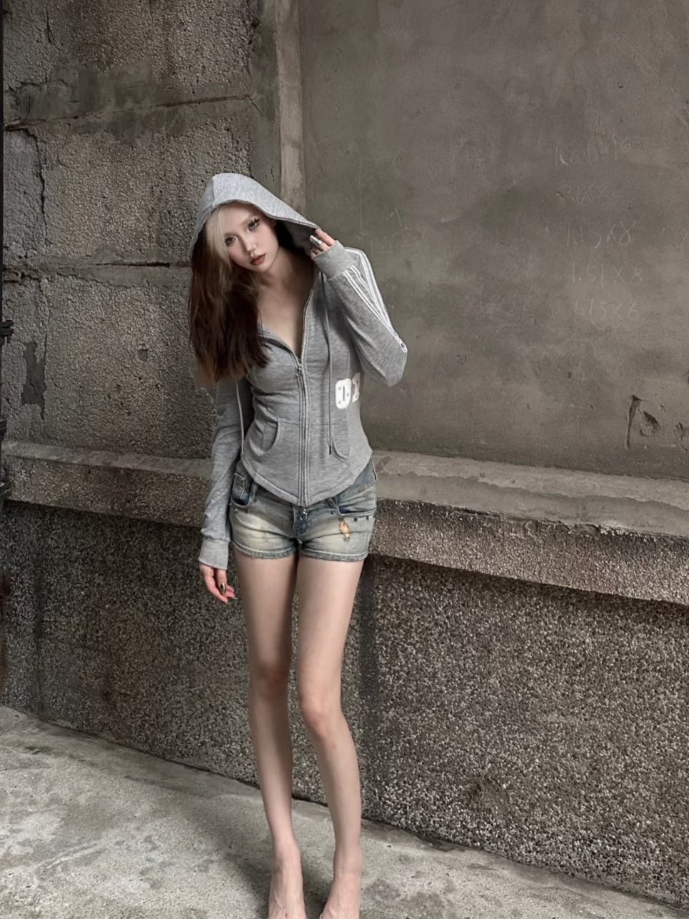 Zip-up Waist Slimming Hoodie