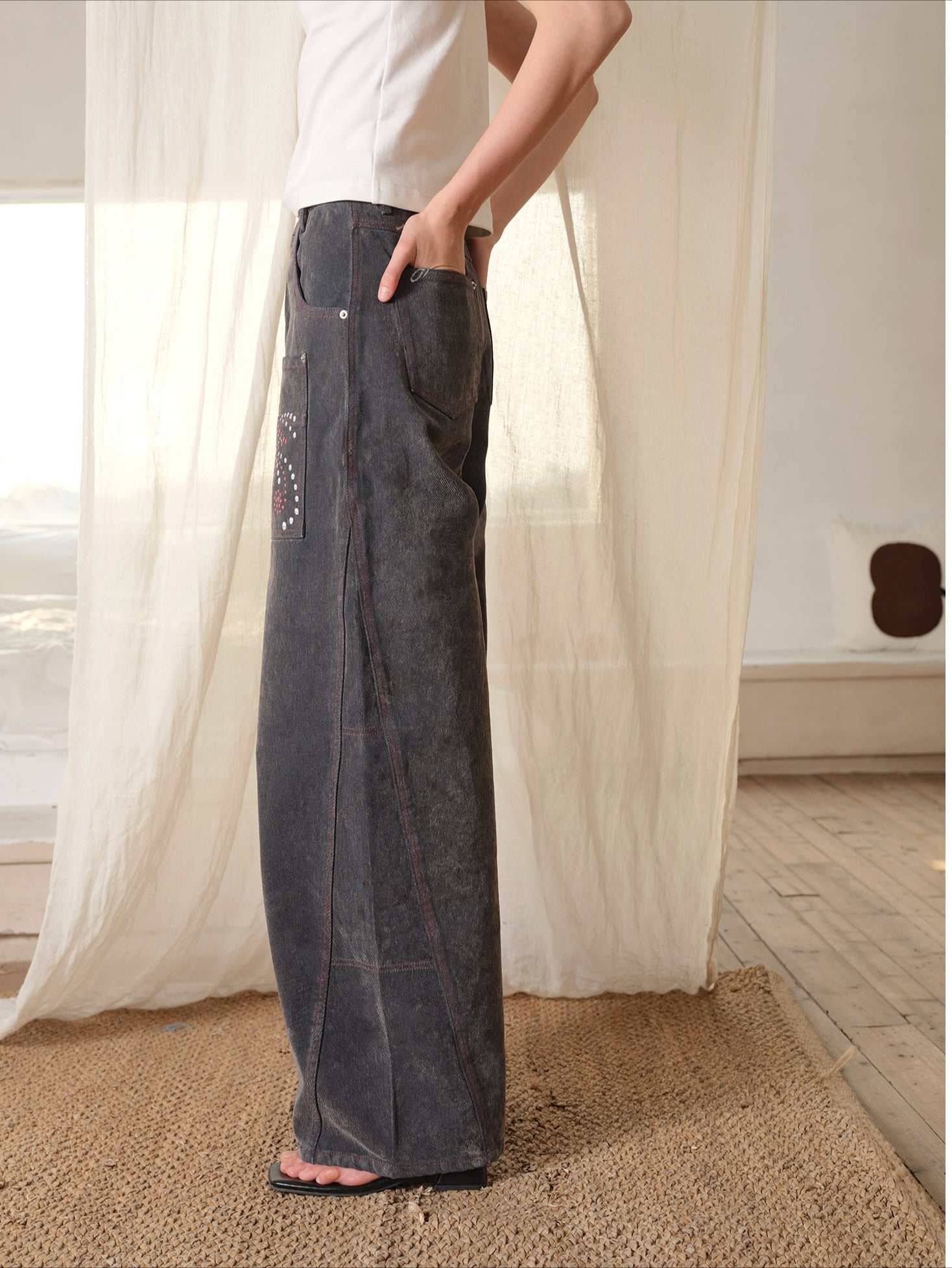 Wash Wide-Leg Star Print Jeans - CHINASQUAD