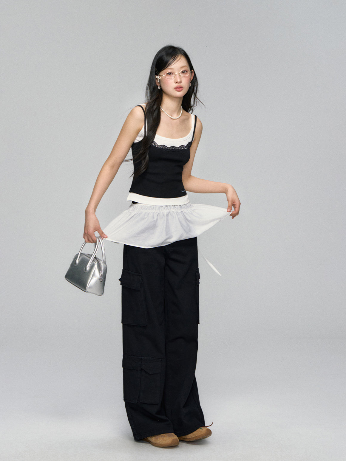 Flap-Back Pocket Utility Wide-Leg Jeans