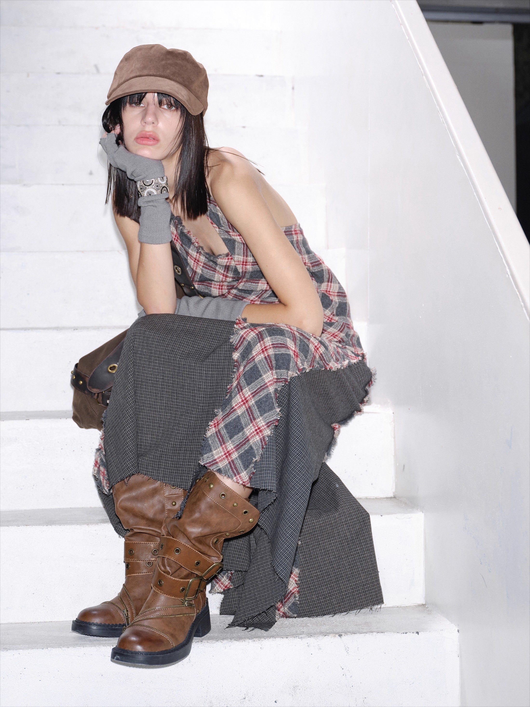 Retro Distressed Rivet Zipper Mid-Calf Boots