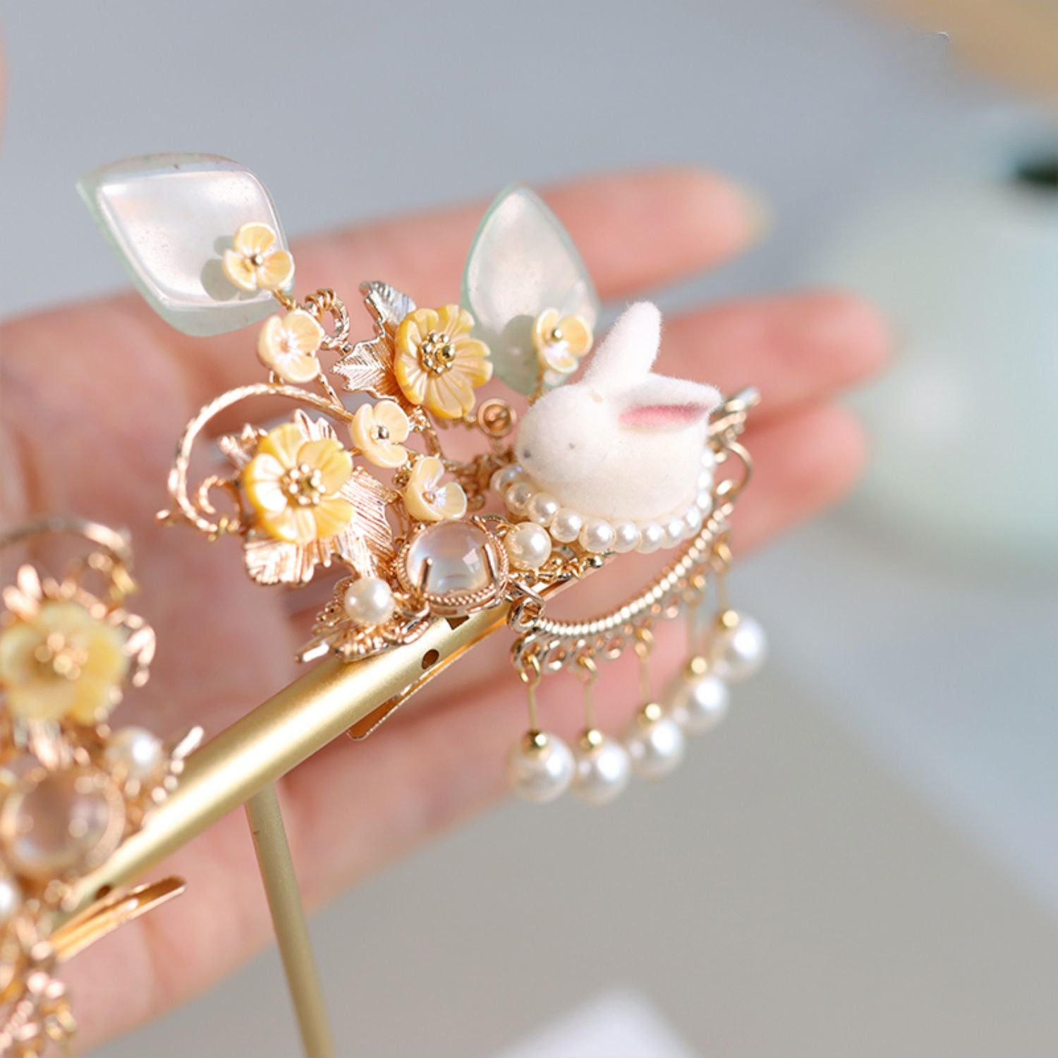 Laurel Rabbit Hanfu Hairpin - CHINASQUAD