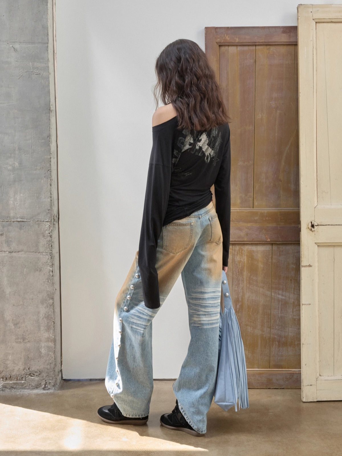 Riveted Vintage Washed Straight-Leg Jeans - CHINASQUAD