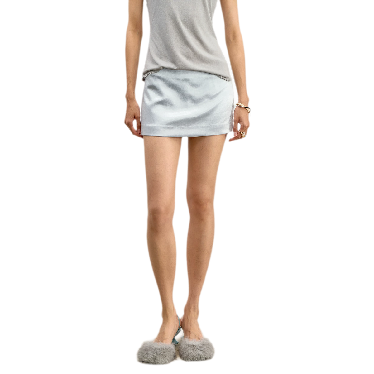 Gonna-pantaloncino satinata a vita bassa con linea ad A