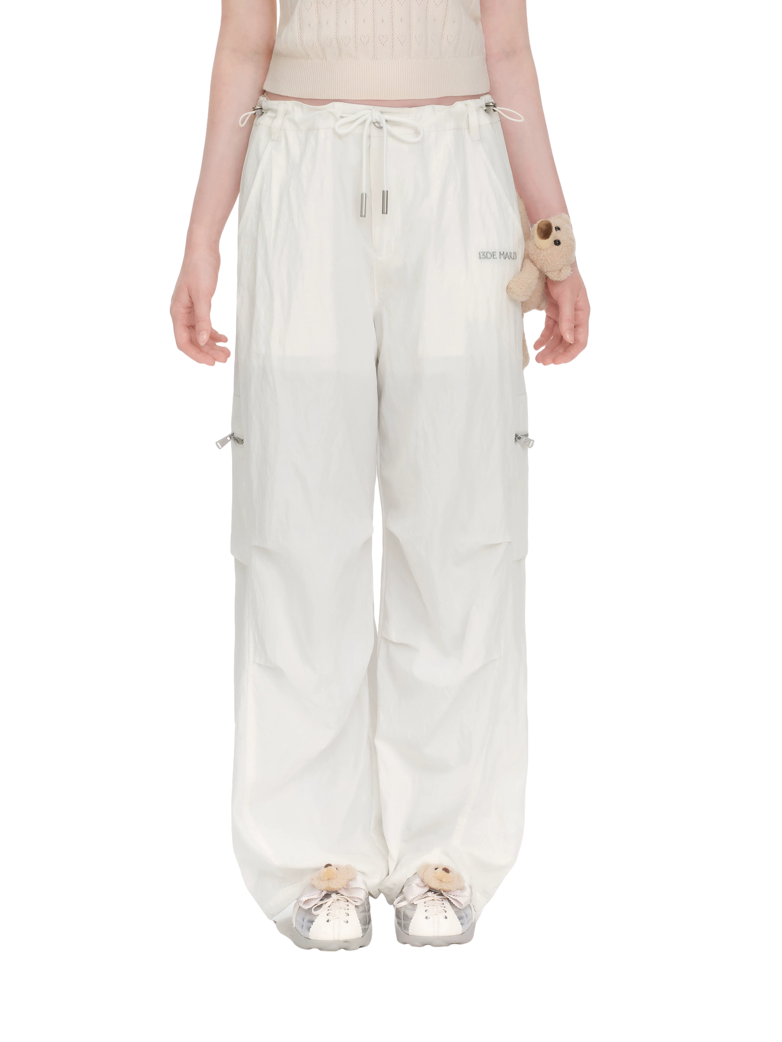 Loose Wide-Leg Cargo Pants