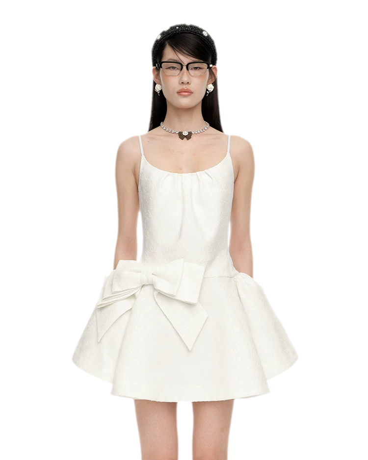 shushu tong dress SHUSHU/TONG Elegant Bowknot Strap White / XS/6 the collection explored themes Bridal crystal back pendant Size Type:Men 260716