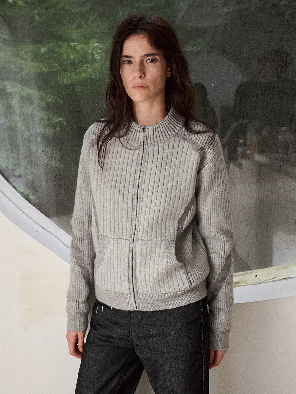 Contrast Jacquard Fitted Knit Cardigan