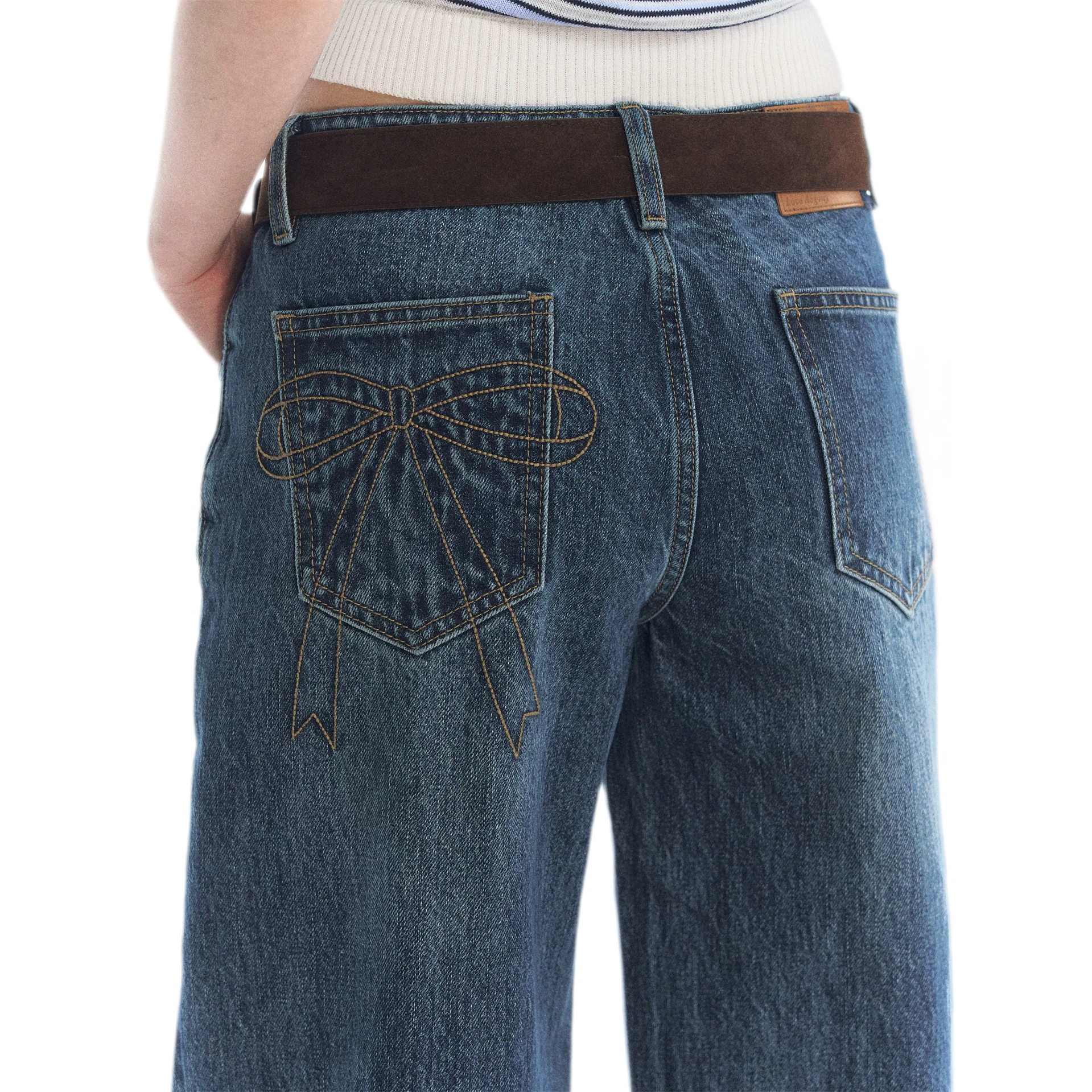 Washed Bow Embroidered Jeans