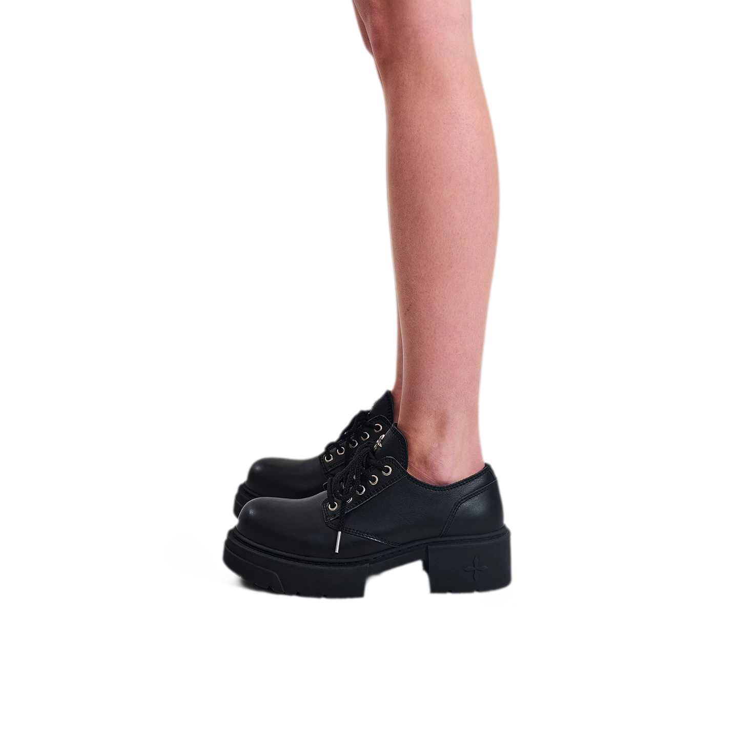 Statue Derby Shoes