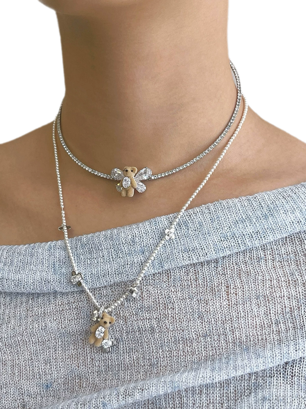 Floral Bear Pearl Necklace