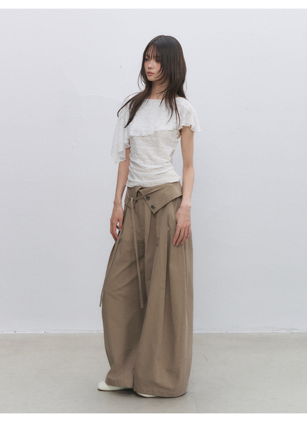 Lyocell Pleated Wide-Leg Trousers