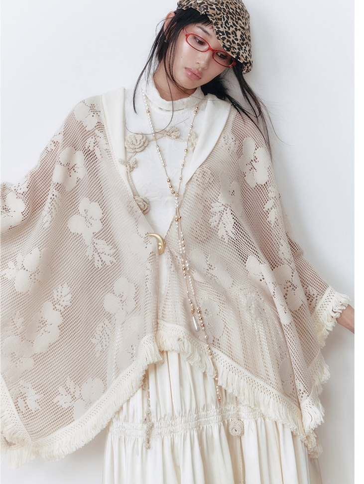 Hollow Woven Tassel Cloak
