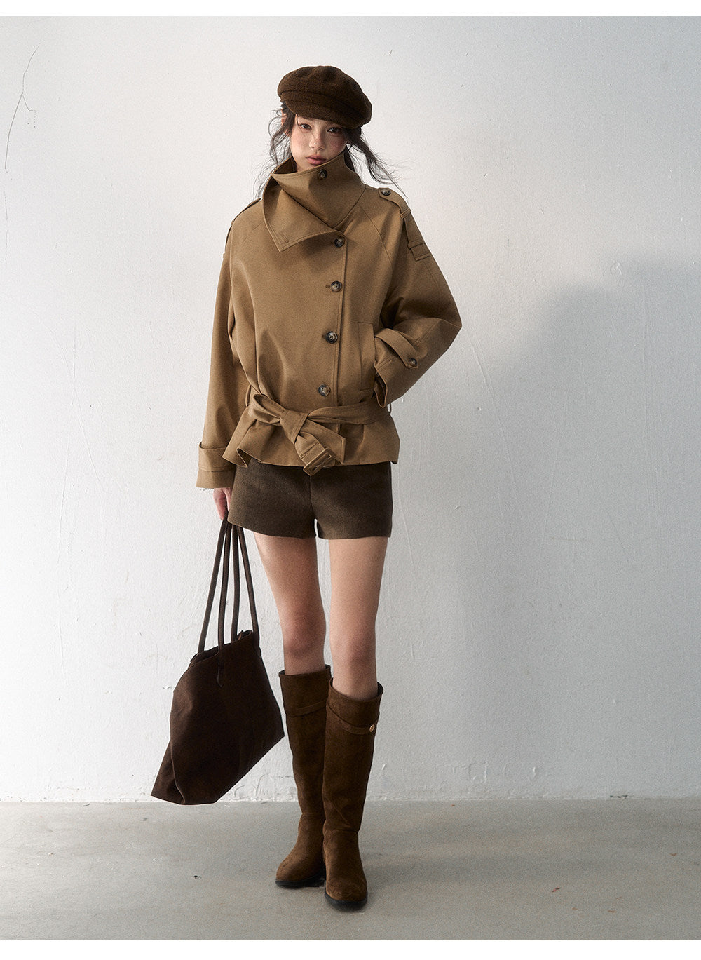 Trench coat in twill ad alta densità con cintura