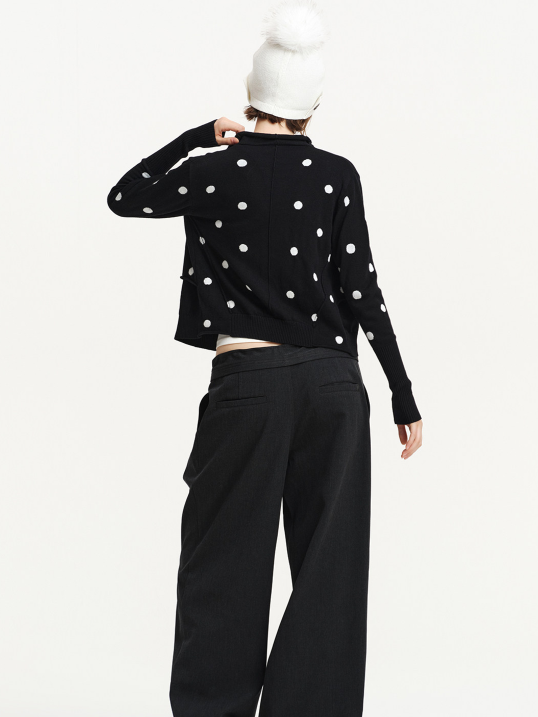 Cardigan in maglia drappeggiato a pois