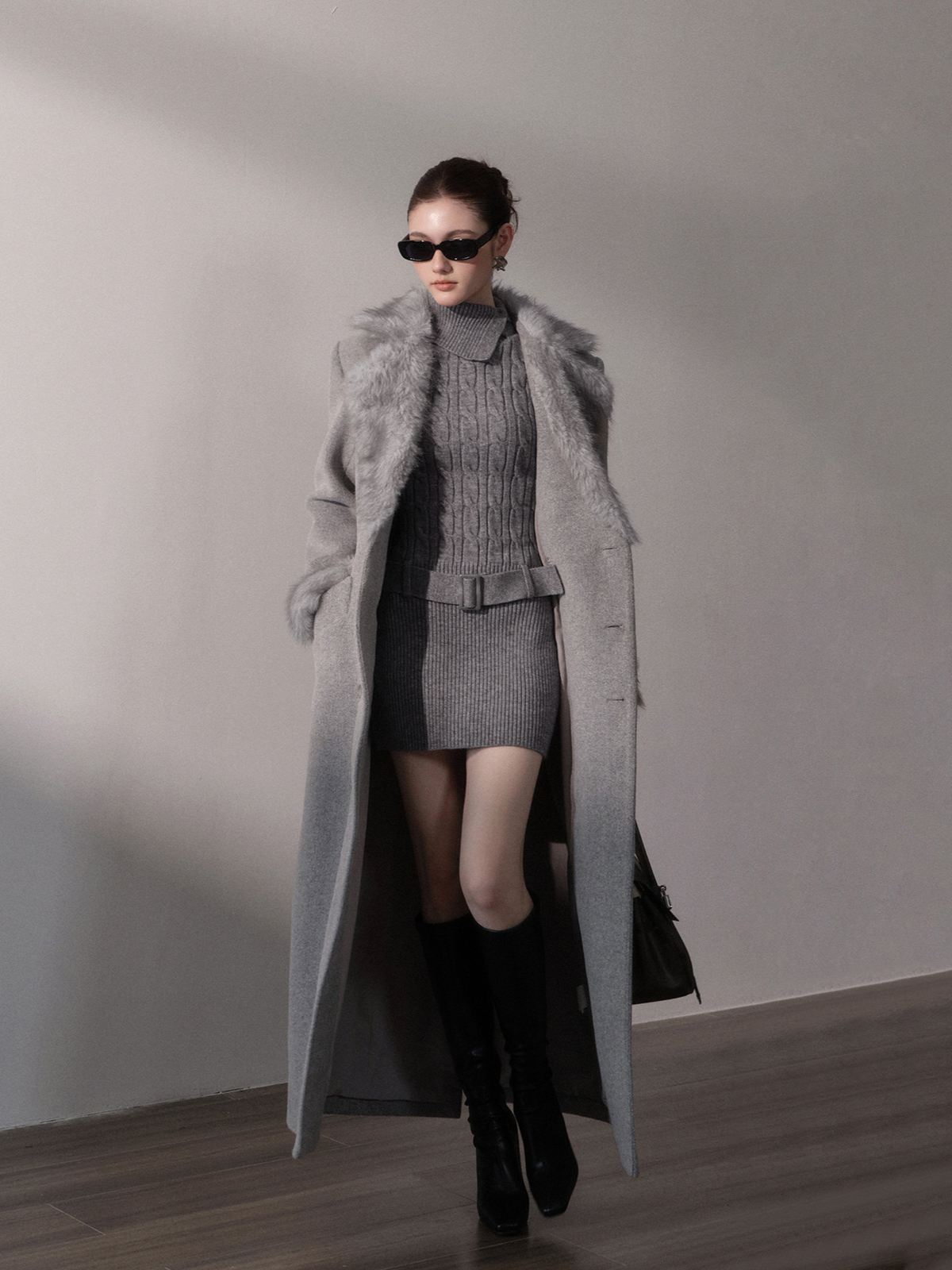 Robe ajustée à col roulé en maille torsadée