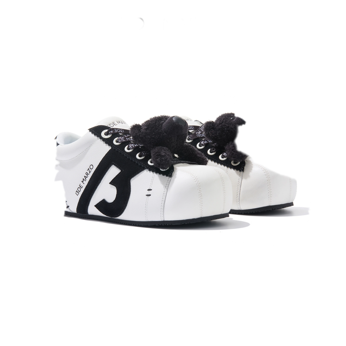 Sneakers basse chunky in suede con orso