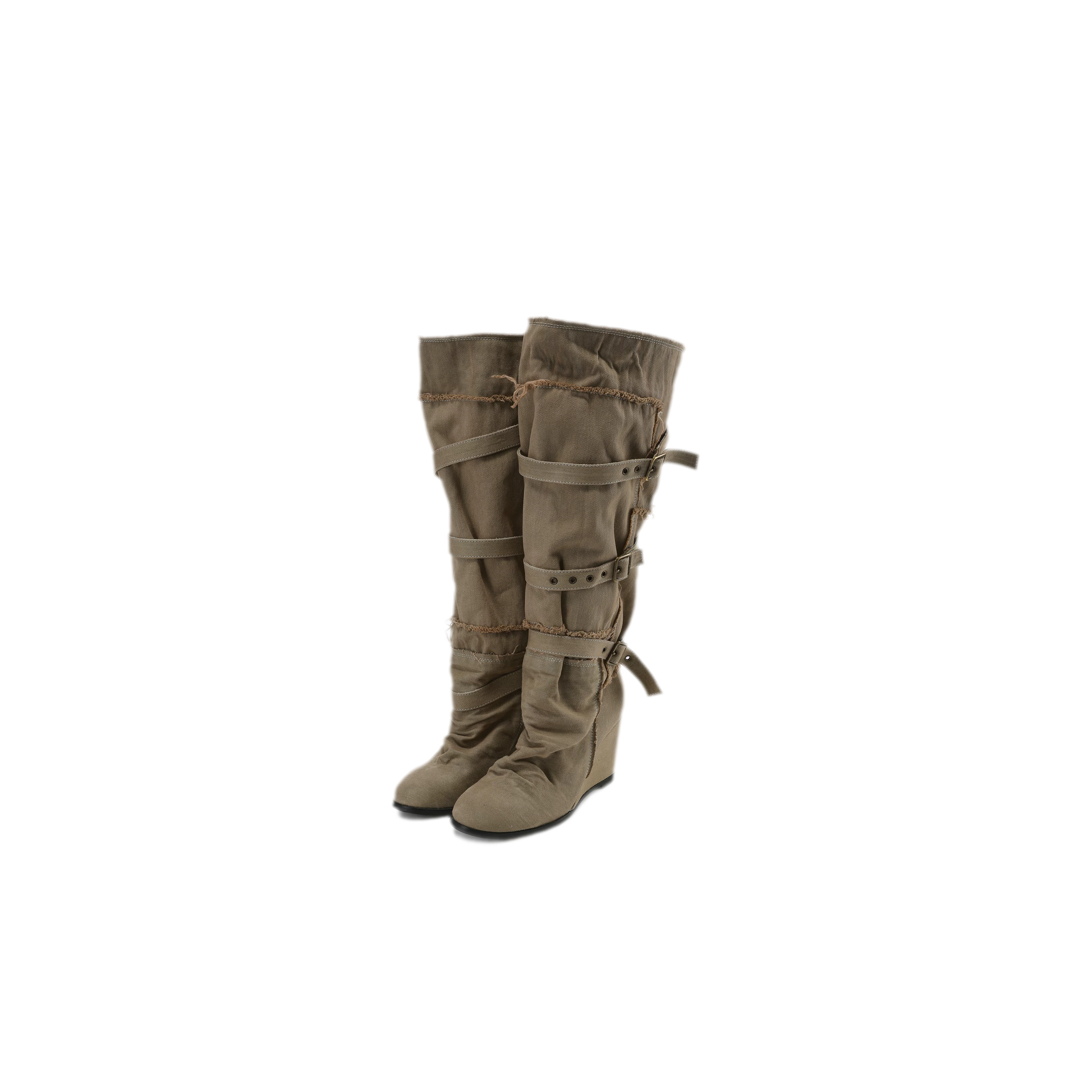 Distressed Pleated Wedge Boots