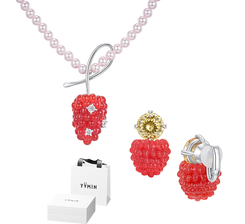 Beaded Heart Pendant Necklace