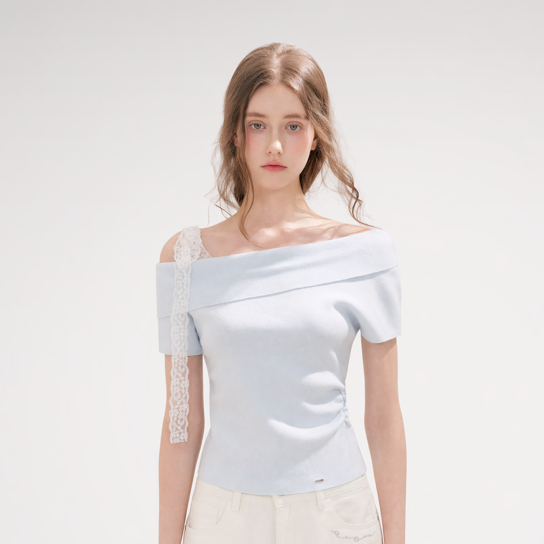 Lace Trim Ruched Knit Top