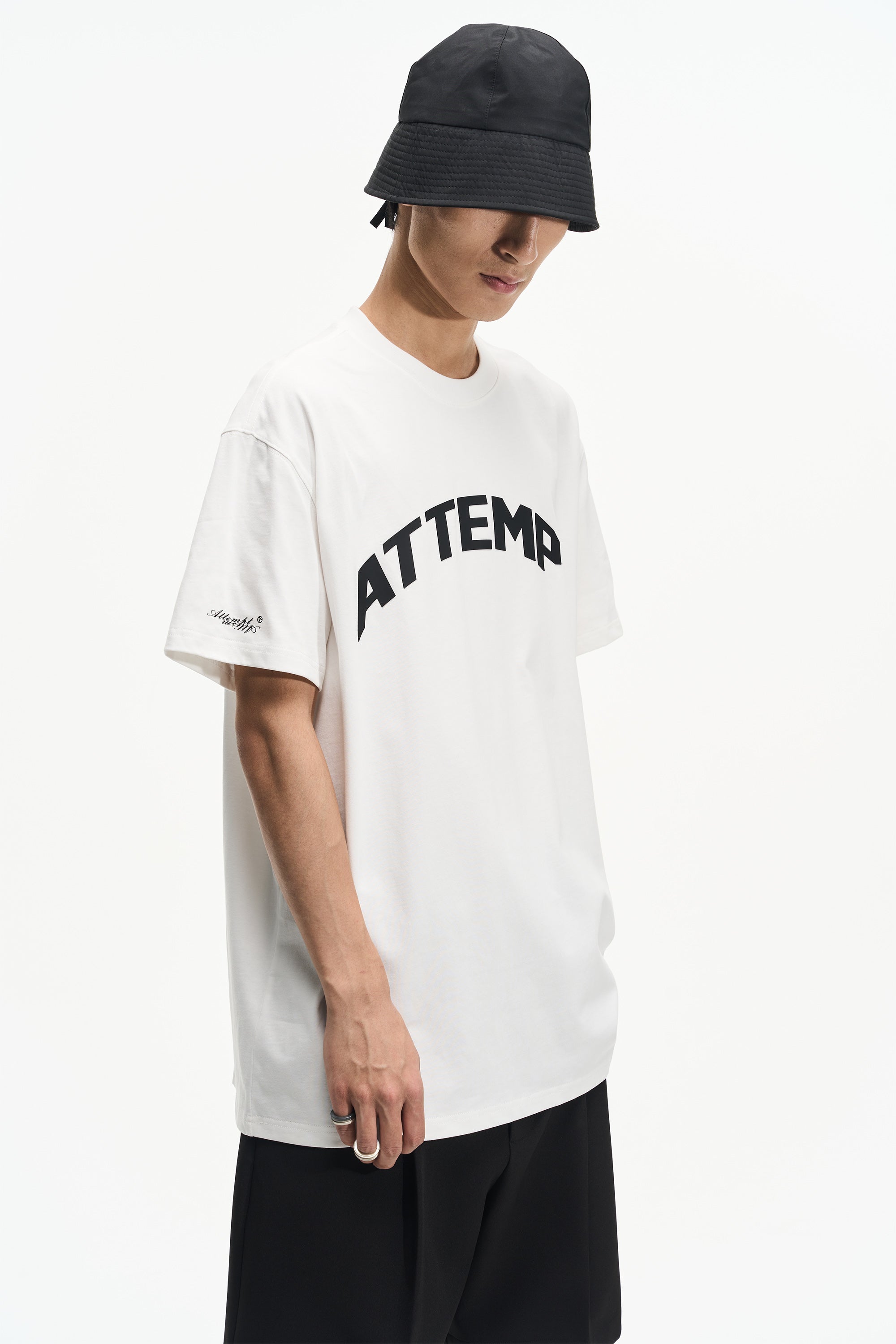SS23 Arch Logo T-Shirt - CHINASQUAD