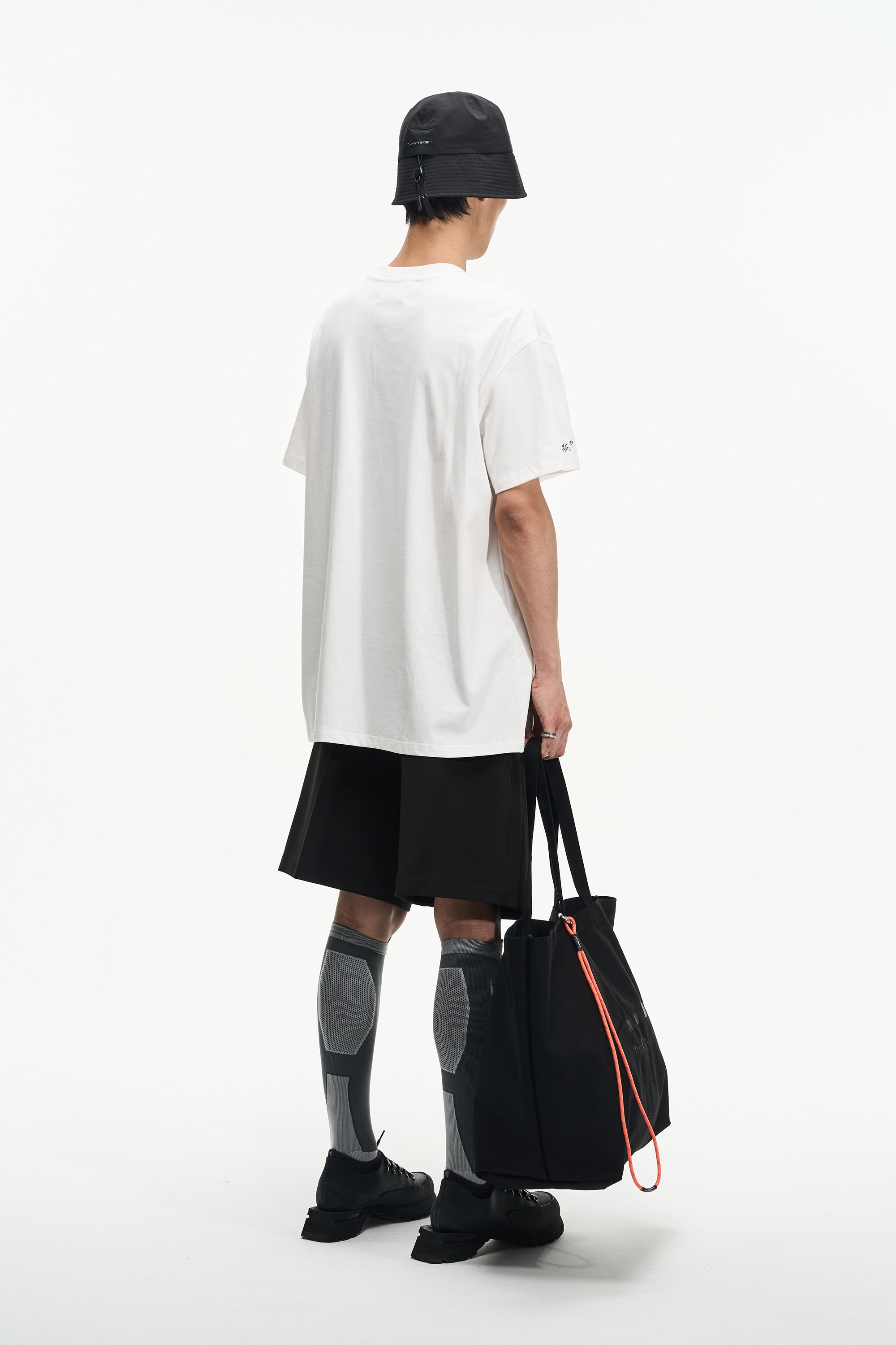 SS23 Arch Logo T-Shirt - CHINASQUAD