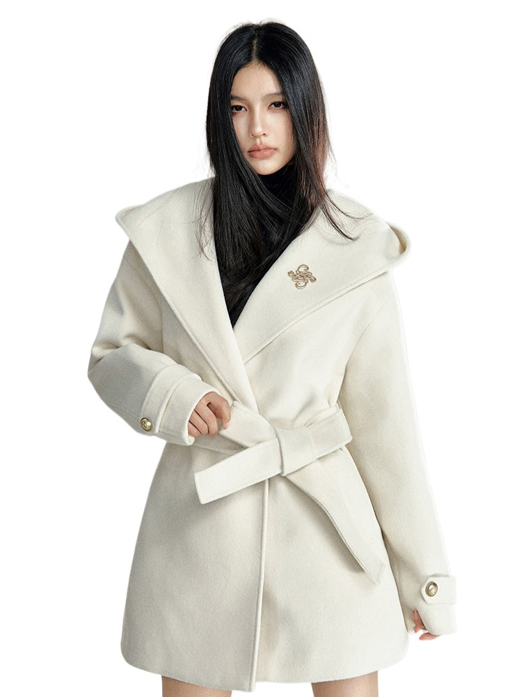 MACY MCCOY: The Big-Sweater Brand, Decoded