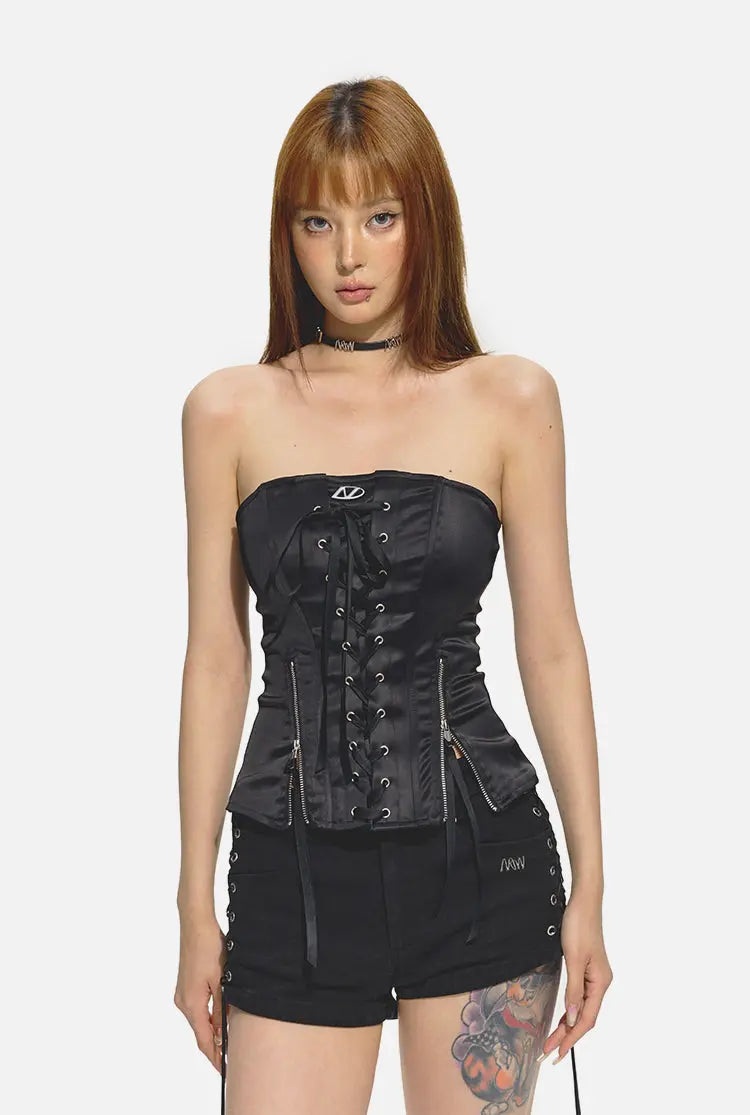 The Corset Comeback: Structure You Can Actually Wear