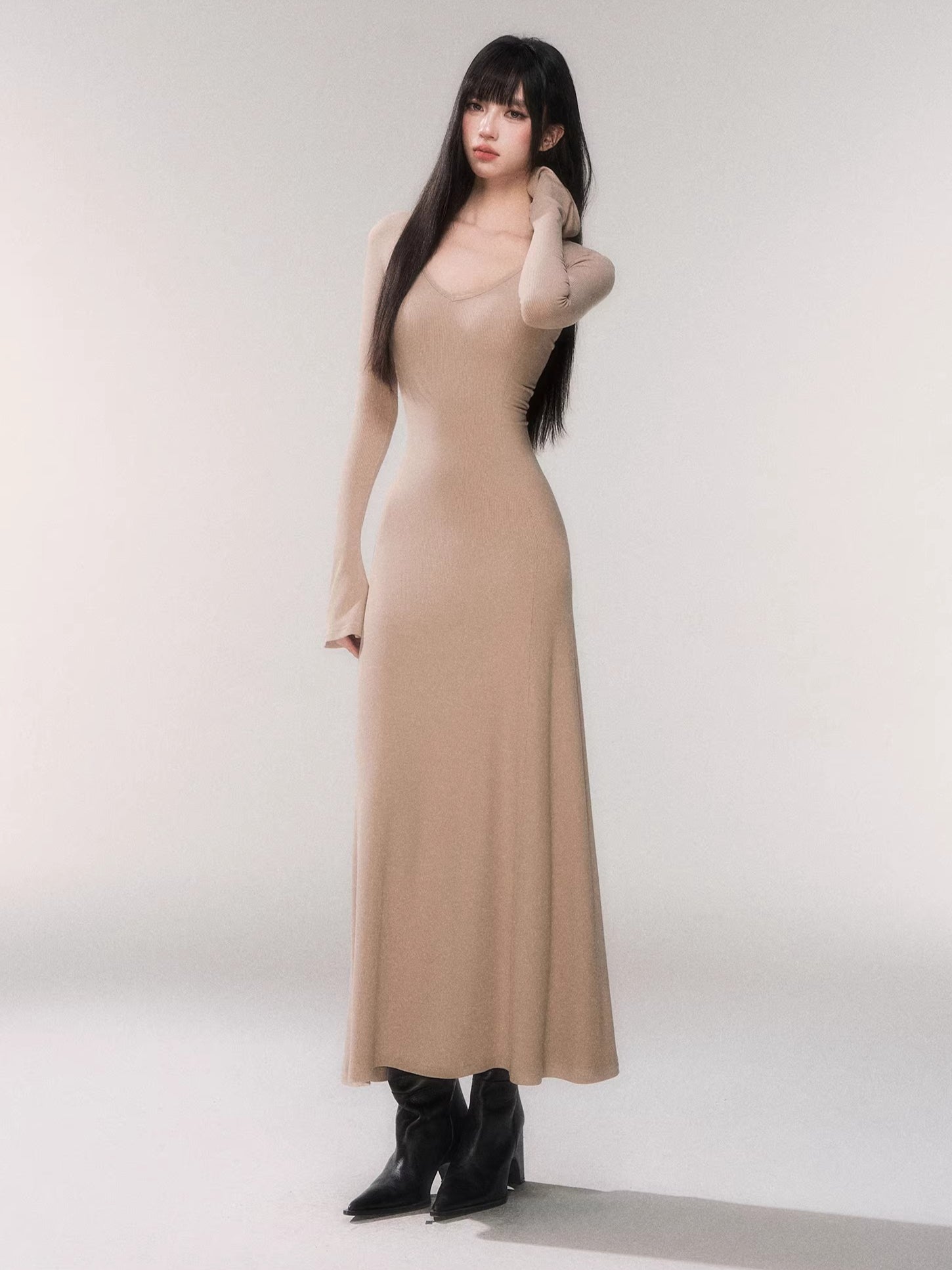 V-Neck Waist-Defining Knit Maxi Dress