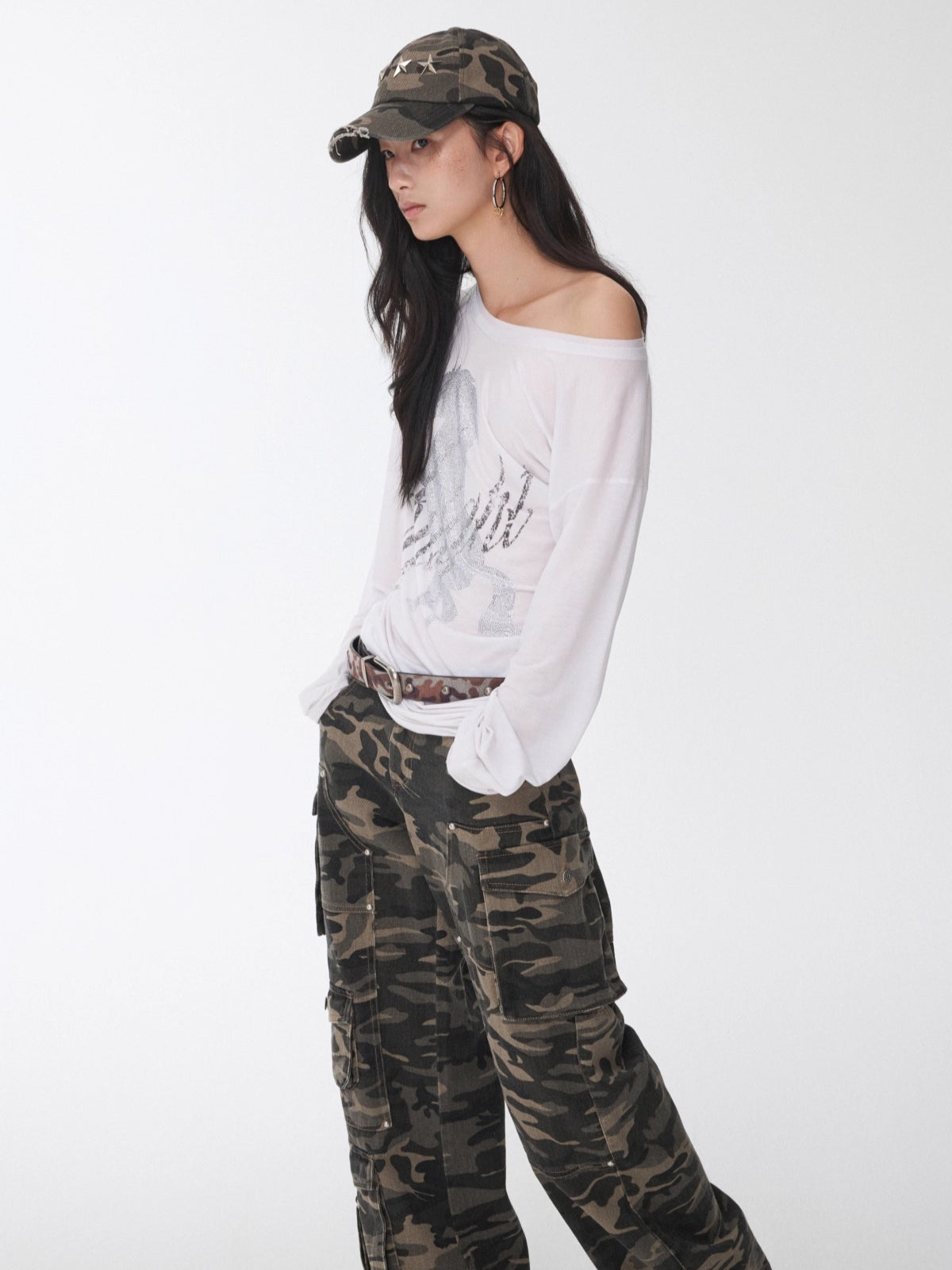 Distressed Star-Studded Camouflage Baseball Cap