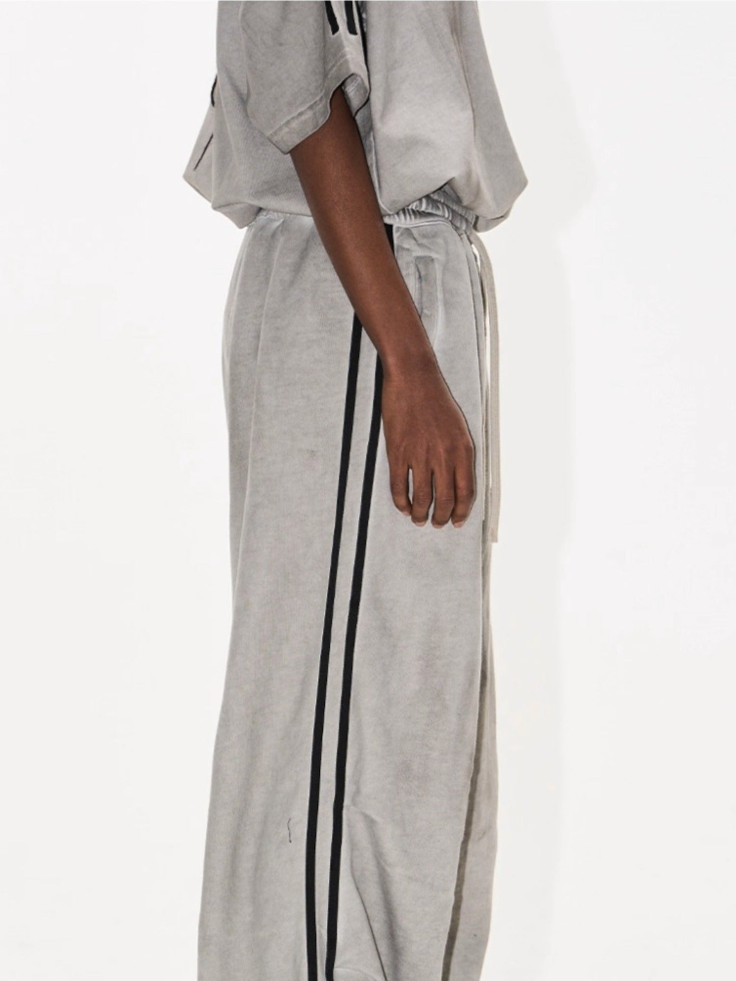 Washed Badge Cotton Pleated Track Pants