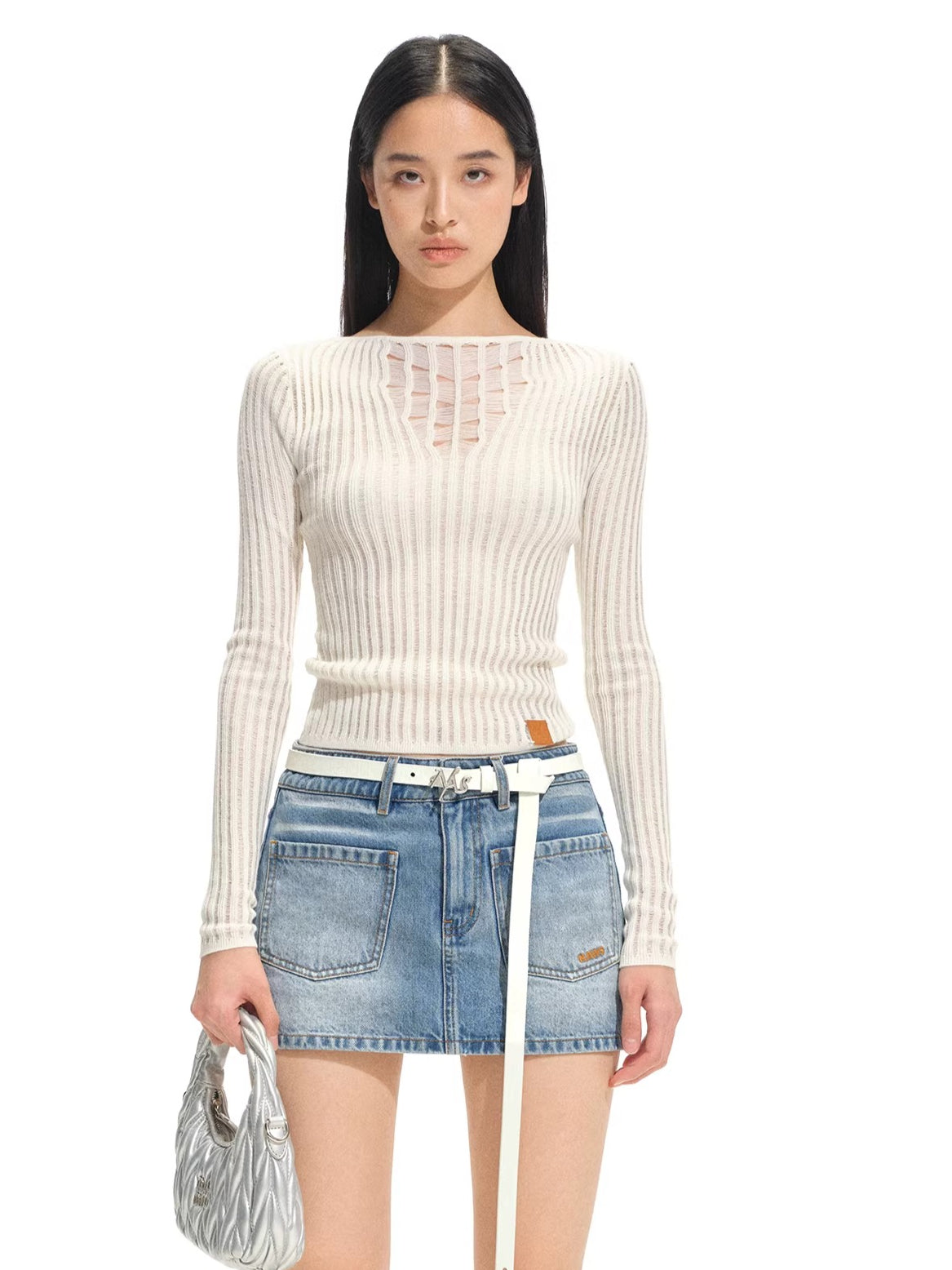 Blue Ridge V-Neck Fitted Knit Sweater