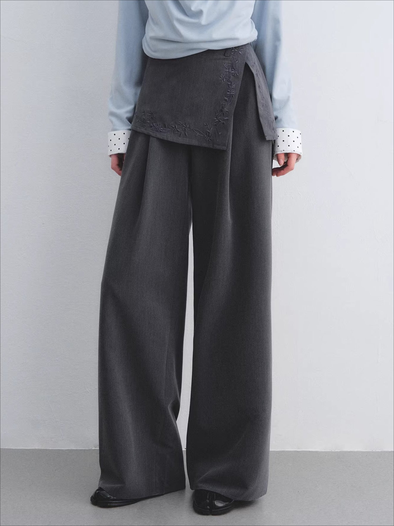 Embroidered Panel Wide-Leg Tailored Trousers