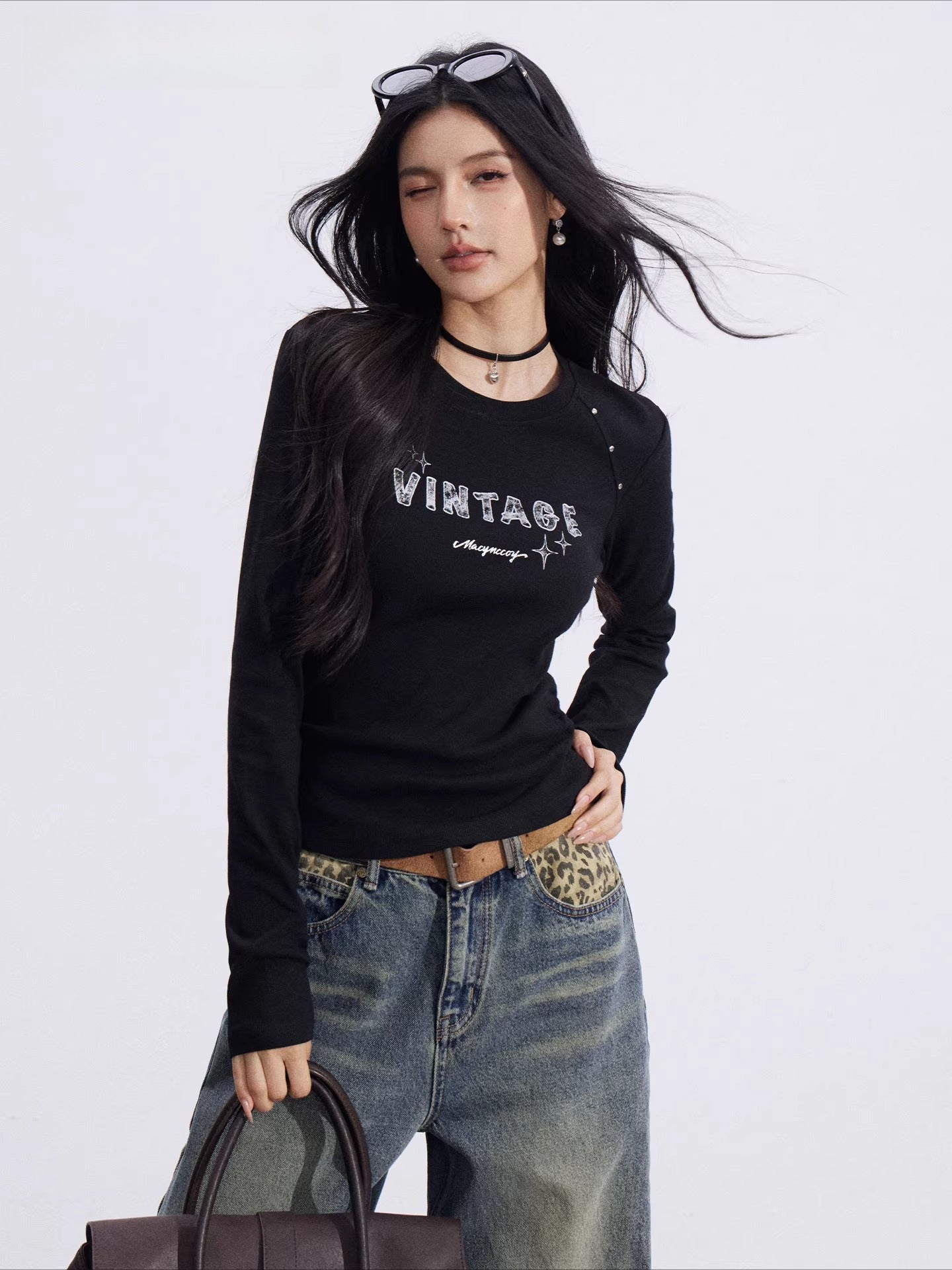 Letter-Print Slim-Fit Long-Sleeve T-Shirt