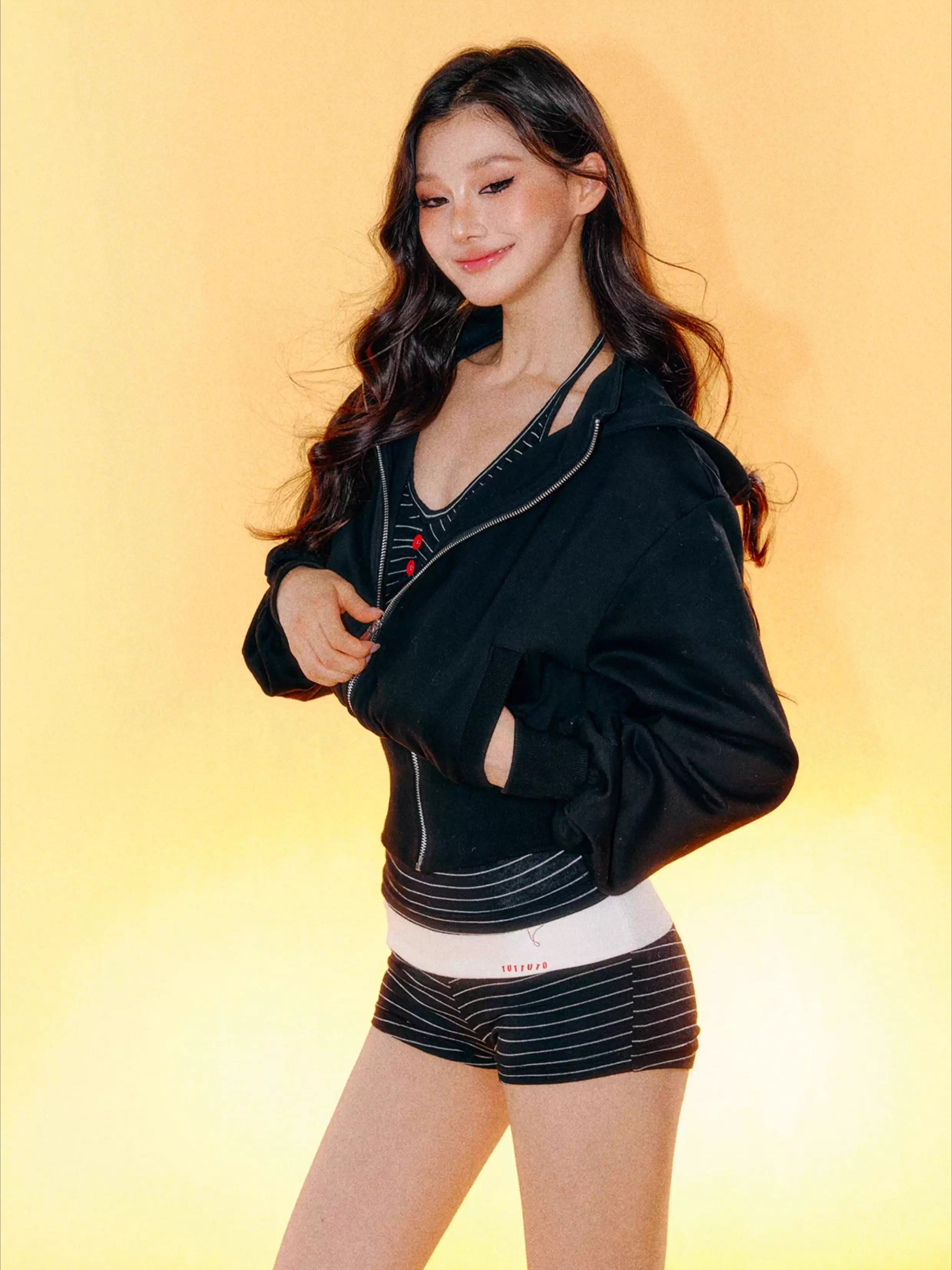 Hoodie Top Striped Inner Cami &amp; Shorts Set