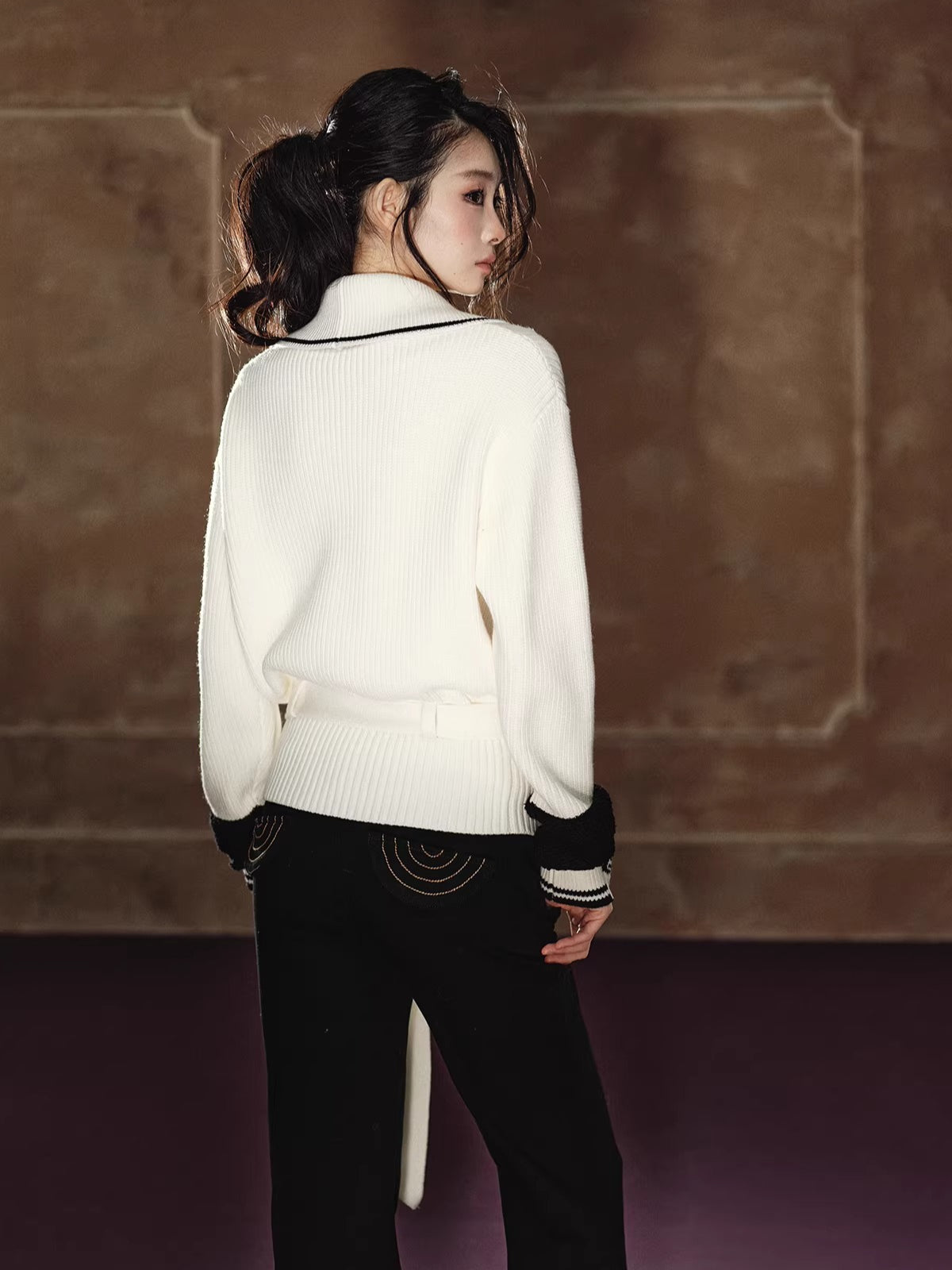 Oversized Contrast V-Neck Tie-Waist Knit Sweater
