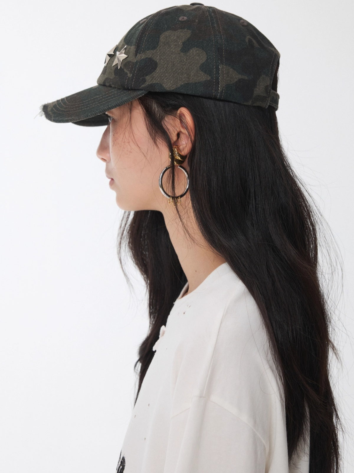 Distressed Star-Studded Camouflage Baseball Cap