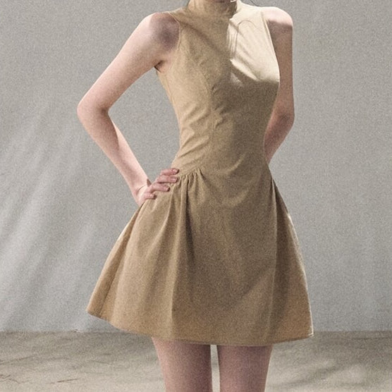 Vanilla Spring Halter Backless Dress