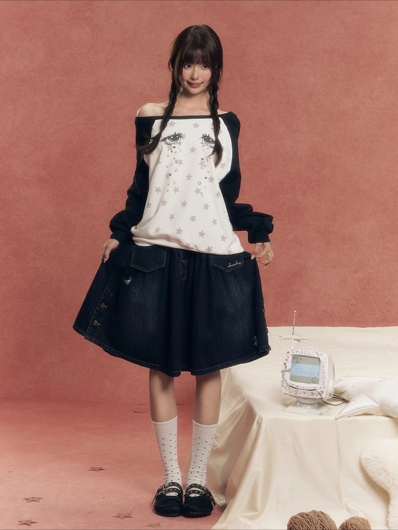 Star Print Raglan Sweatshirt