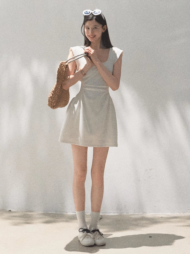 Square Shoulders U-Neck Fitted Dress