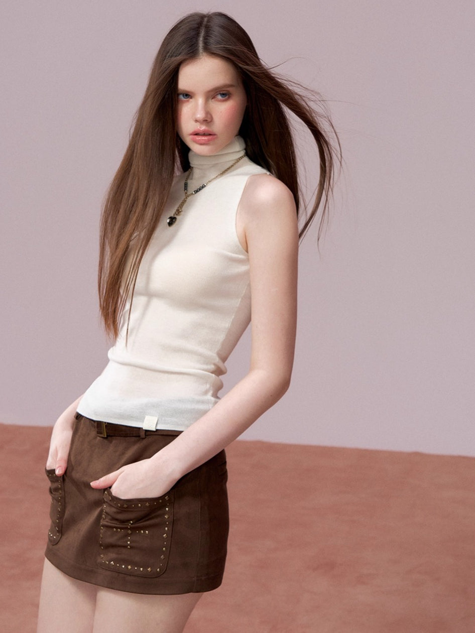 Sleeveless Silk-Blend Fitted Vest