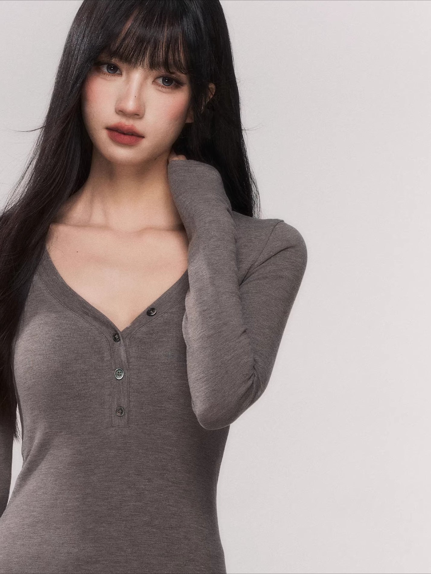 Waist-Cinching Slim-Fit Knit Base T-Shirt