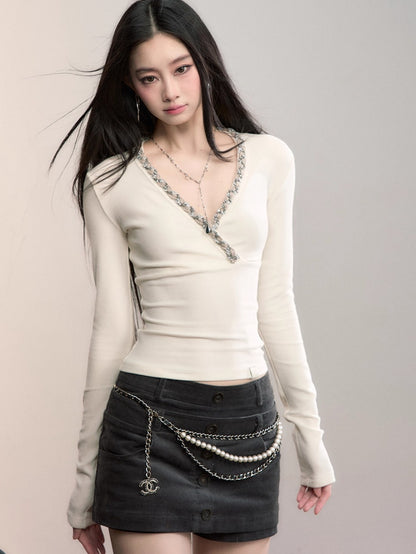 V-Neck Panelled Knit Long-Sleeve T-Shirt