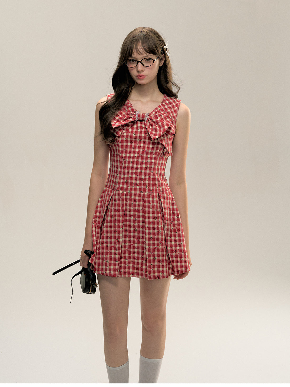 Red Gingham Sleeveless Round-neck Dress