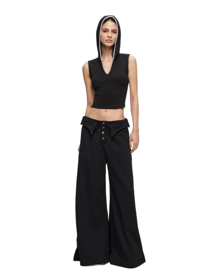 V-Cutout Hooded Sleeveless Trim Top In Black