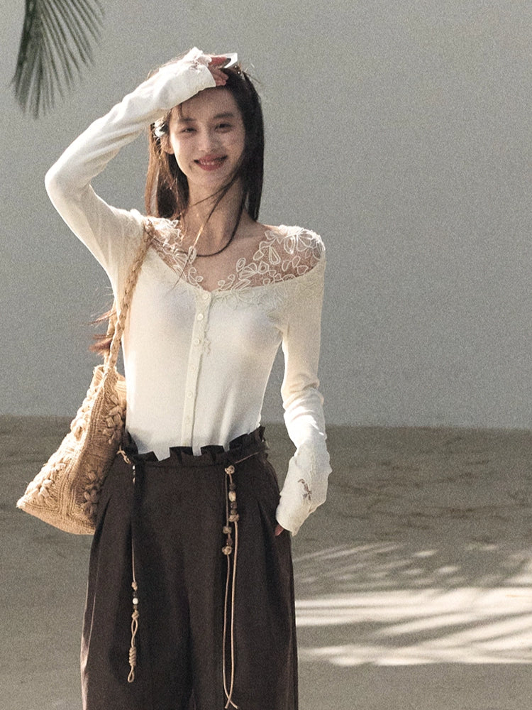 Sculpted Lace-Trim V-Neck Fitted Knit Cardigan